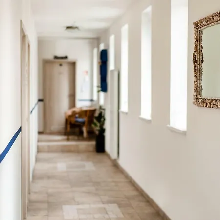 Labska Marina Guest house Podebrady