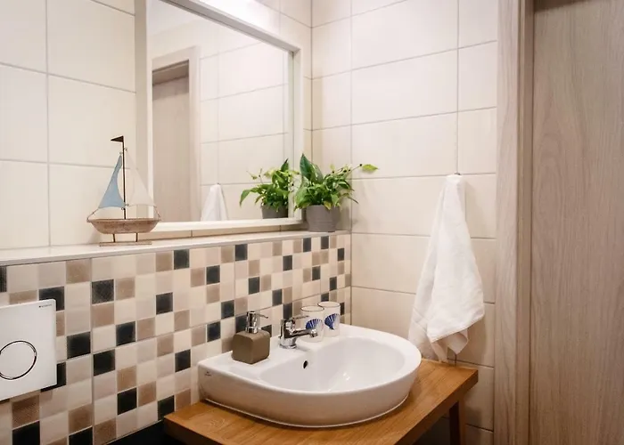 بيت ضيافة Labska Marina